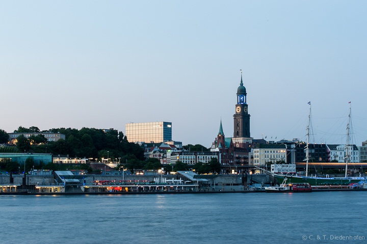 schöne blaue Stunde...