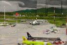 der Flughafen