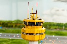 der Flughafen