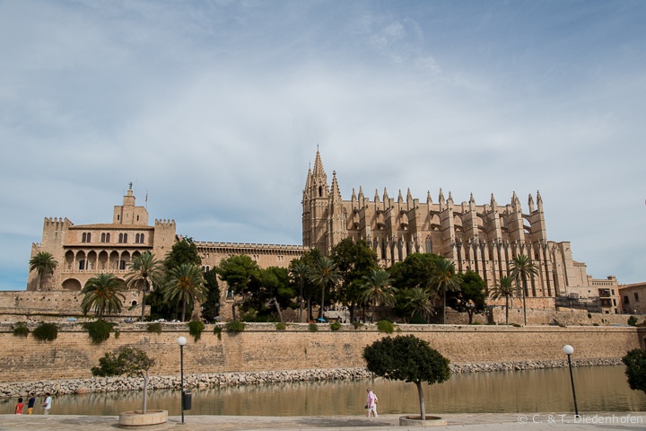 Kathedrale und Königspalast