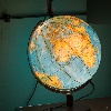 und die Welt im Blick