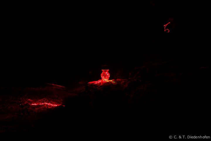 Laser trifft Kristall